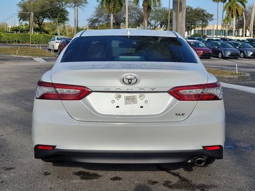 2019 Toyota Camry XLE