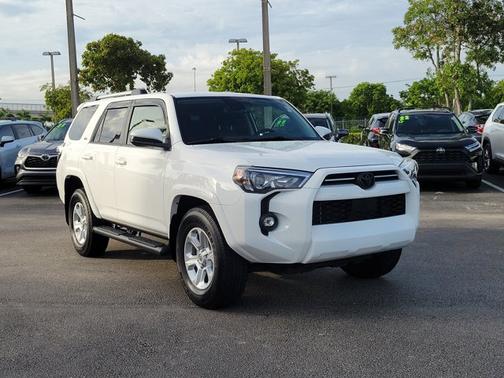 2023 Toyota 4Runner SR5