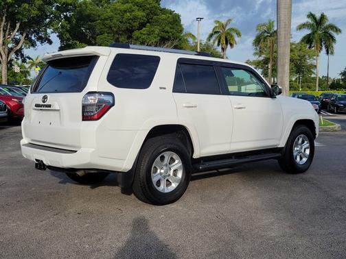 2023 Toyota 4Runner SR5