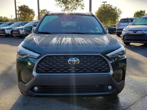2023 Toyota Corolla Cross XLE