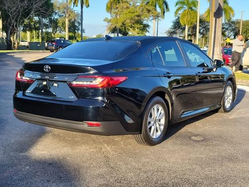 2025 Toyota Camry XLE