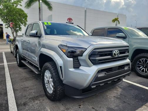 2025 Toyota Tacoma SR5