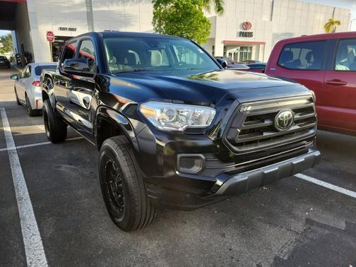 2022 Toyota Tacoma SR