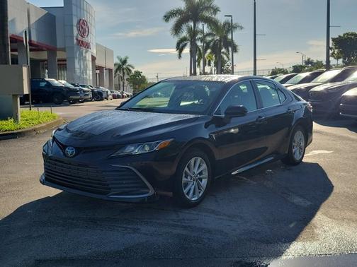 2024 Toyota Camry LE