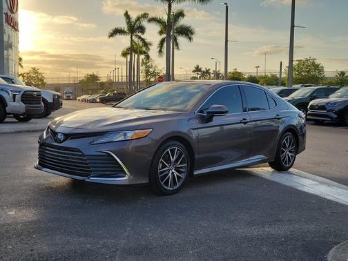 2023 Toyota Camry XLE