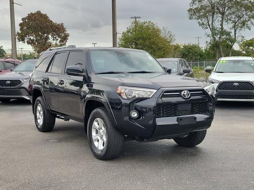2023 Toyota 4Runner SR5