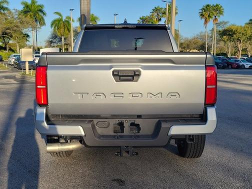 2025 Toyota Tacoma SR5