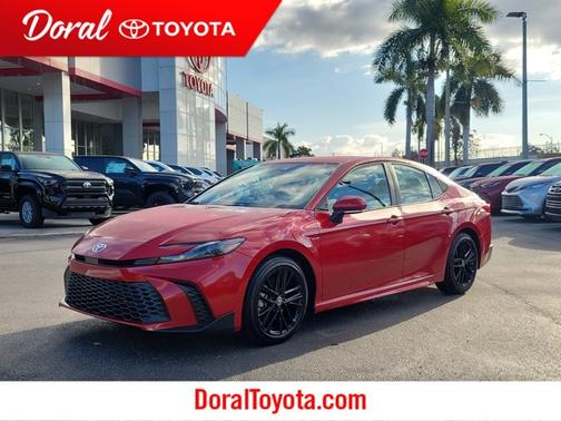 2025 Toyota Camry SE