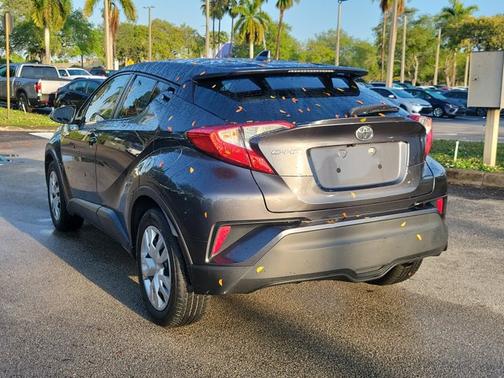 2021 Toyota C-HR XLE