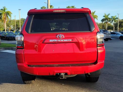 2020 Toyota 4Runner SR5