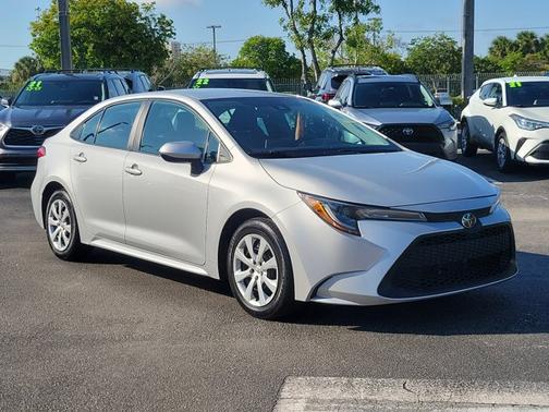 2021 Toyota Corolla LE