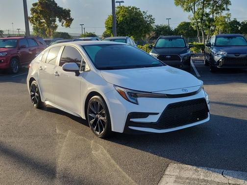 2024 Toyota Corolla SE