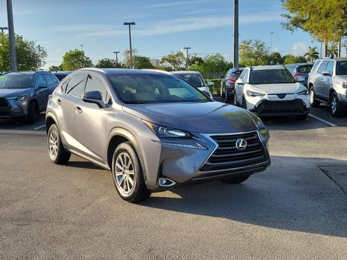 2017 Lexus NX 200t 200t