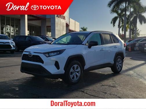 2021 Toyota RAV4 LE