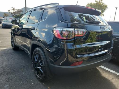 2022 Jeep Compass Altitude