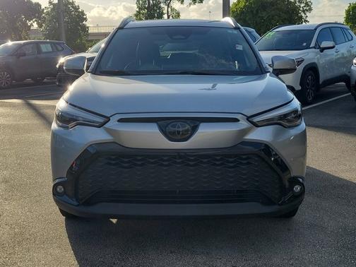 2023 Toyota Corolla Cross Hybrid XSE