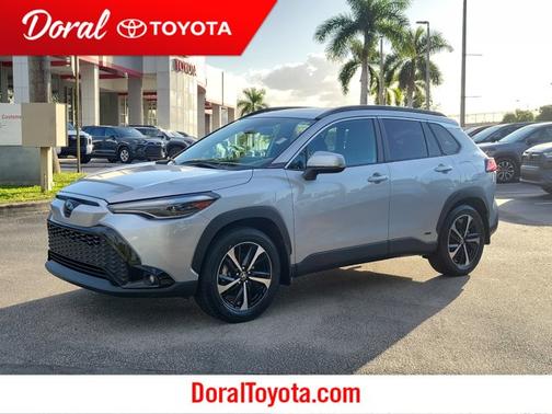 2023 Toyota Corolla Cross Hybrid XSE