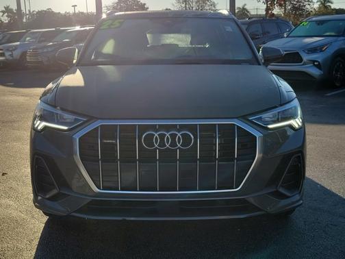 2025 Audi Q3 S line Premium