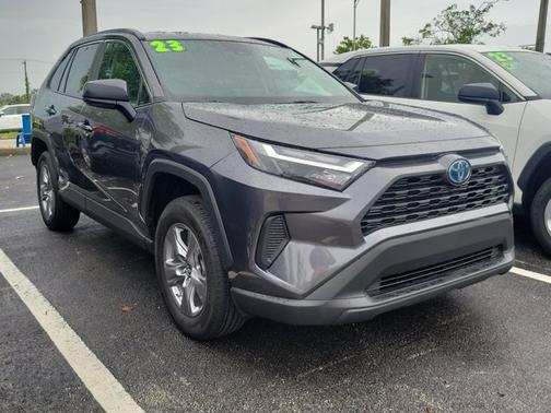 2023 Toyota RAV4 Hybrid LE
