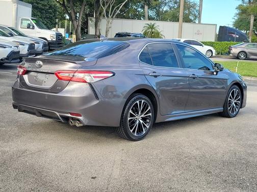 2020 Toyota Camry SE Nightshade