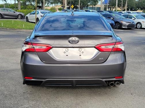 2020 Toyota Camry SE Nightshade