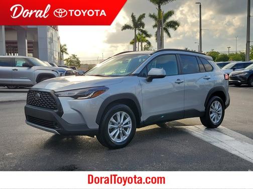 2022 Toyota Corolla Cross LE