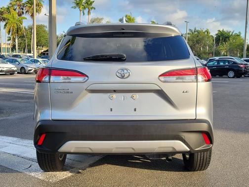 2022 Toyota Corolla Cross LE