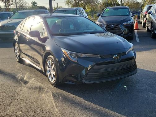 2024 Toyota Corolla LE