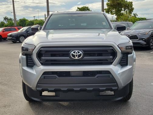 2025 Toyota Tacoma SR