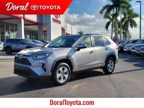 2021 Toyota RAV4 XLE