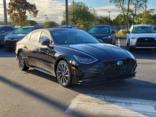 2023 Hyundai SONATA Limited