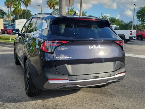 Panthera Metal Gray 2026 Kia Sportage EX