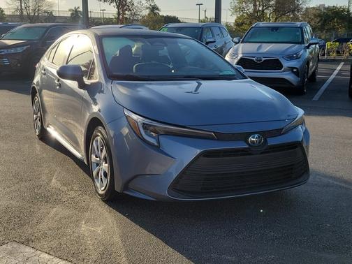 2023 Toyota Corolla Hybrid LE