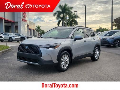 2024 Toyota Corolla Cross LE