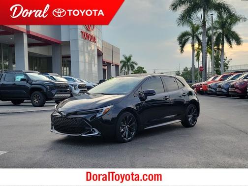 2025 Toyota Corolla Hatchback XSE