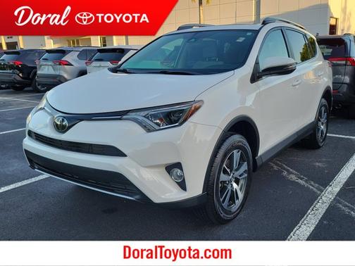 2017 Toyota RAV4 XLE