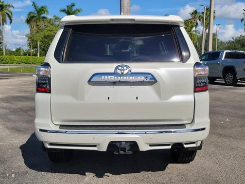 Blizzard Pearl 2023 Toyota 4Runner Limited