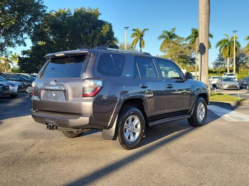 2023 Toyota 4Runner SR5