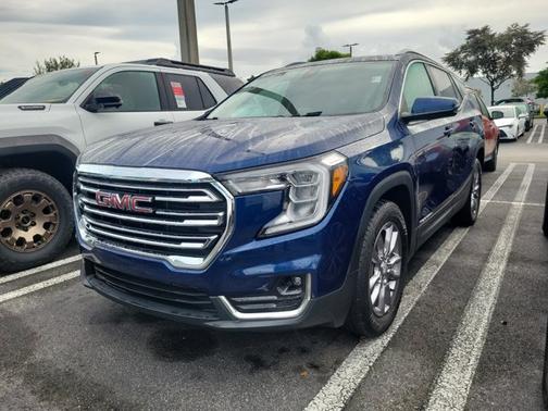 2022 GMC Terrain SLT