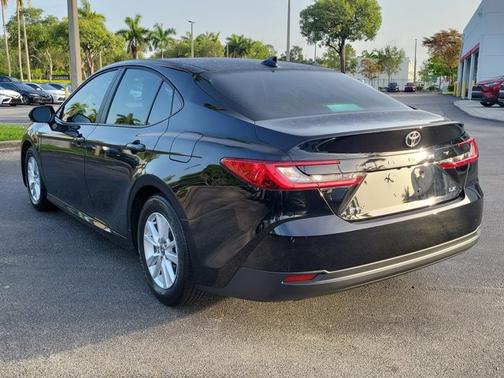 2025 Toyota Camry XLE
