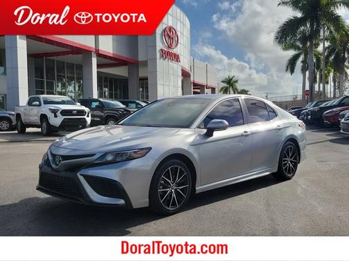 2023 Toyota Camry SE
