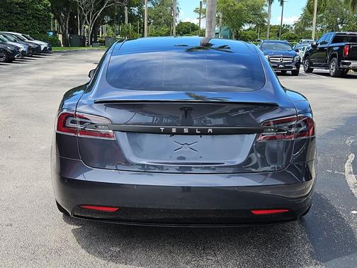2018 Tesla Model S 75D