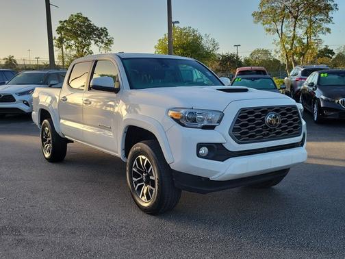 2023 Toyota Tacoma TRD Sport