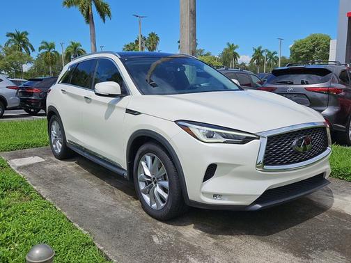 2019 INFINITI QX50 LUXE