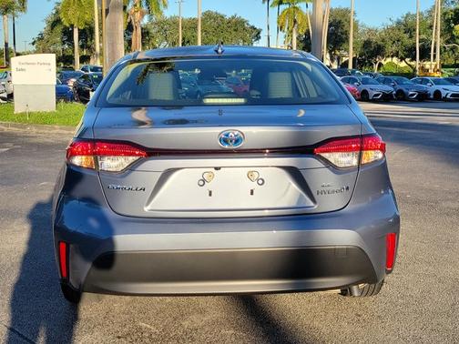 2024 Toyota Corolla Hybrid LE