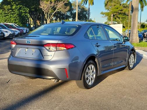 2024 Toyota Corolla Hybrid LE