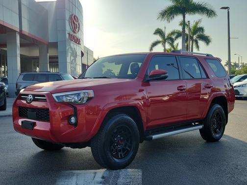 2024 Toyota 4Runner SR5 Premium