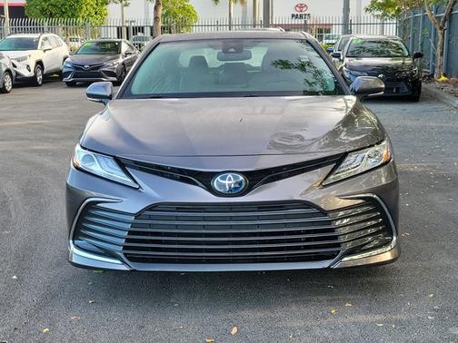 Predawn Gray Mica 2023 Toyota Camry XLE