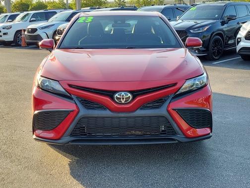2022 Toyota Camry SE