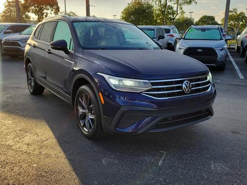 2023 Volkswagen Tiguan SE